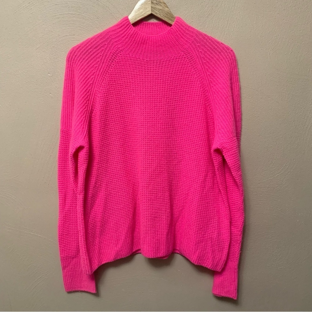Vineyard Vines Seaspun Cashmere Waffle-Knit Mockneck Sweater Pink Size Medium